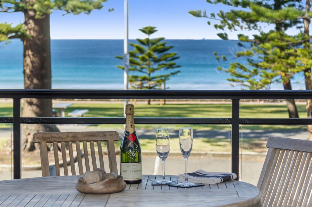 Beachfront On Golden Mile Sydney Kültér fotó